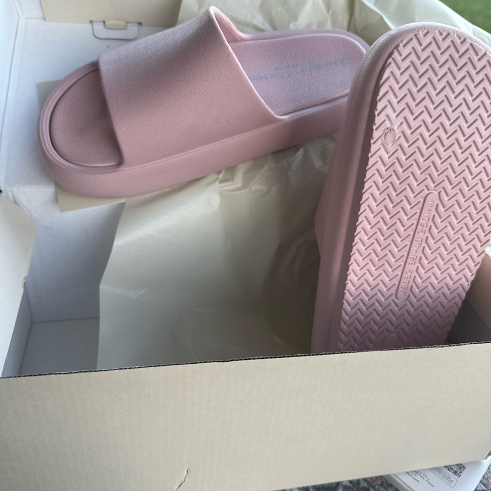 Sz 8 Women's Pink J Slide beach slides Sandals nib